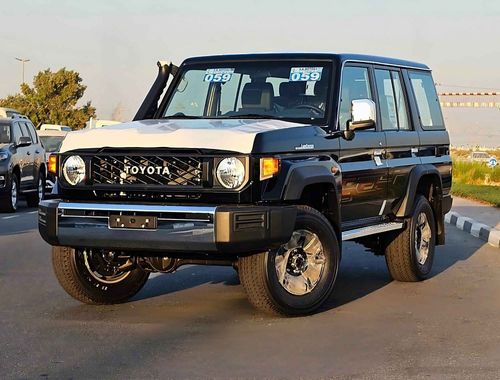 Toyota Land Cruiser 70 STD-HIGH OPTION, 4.0L PETROL V6, M/T, WOOD,STEERING / WINCH SNORKEL (CODE # 68079)