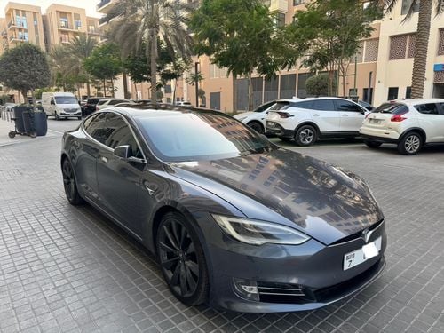 Tesla Model S Tesla model s GCC 100D long range full service history agency