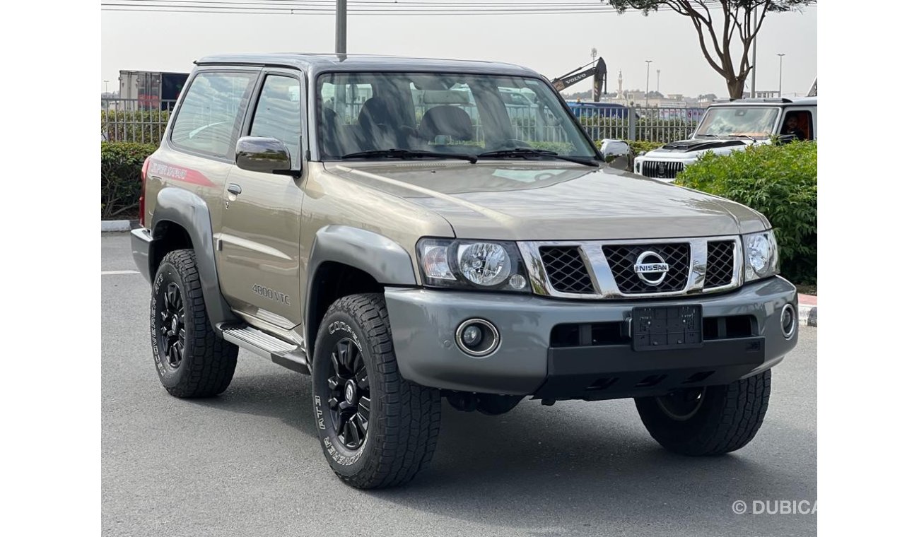 Nissan Patrol Super Safari GCC WITH LIFT KIT LOW MILEAGE IN BRAND NEW CONDITION