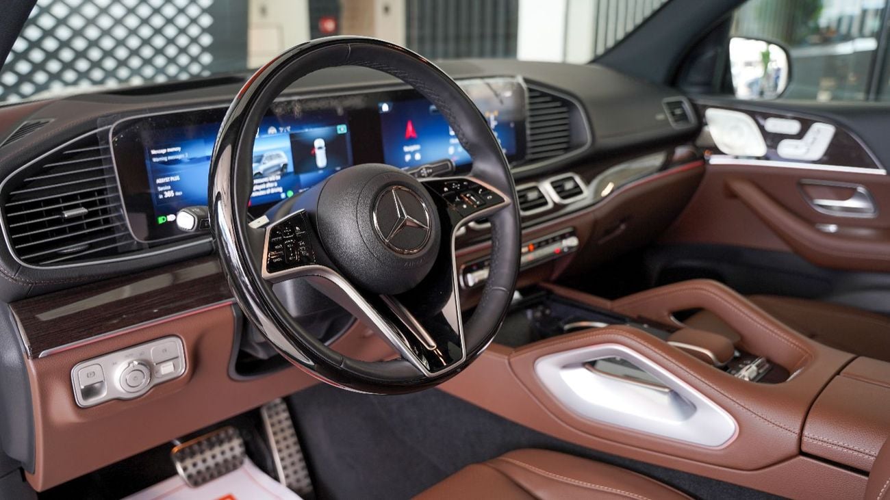 Mercedes-Benz GLS 450 4MATIC Mercedes-Benz AMG GLS450 SUV | Night Package | New Facelift | GCC | 2024 - 7 Seaters