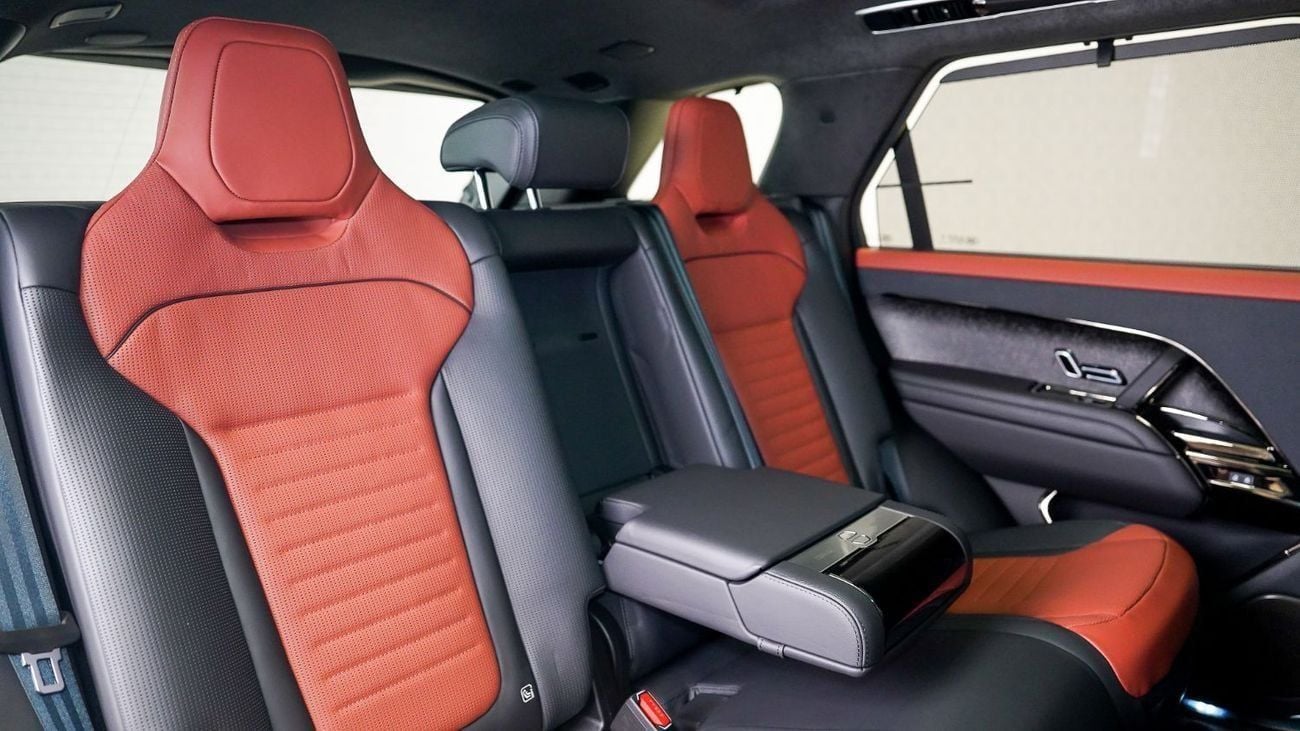 Land Rover Range Rover Sport Range Rover Sport P635 SV Edition Two | AED 14,553 PM | Huge MSRP Saving, Special Paint | Ramadan Of