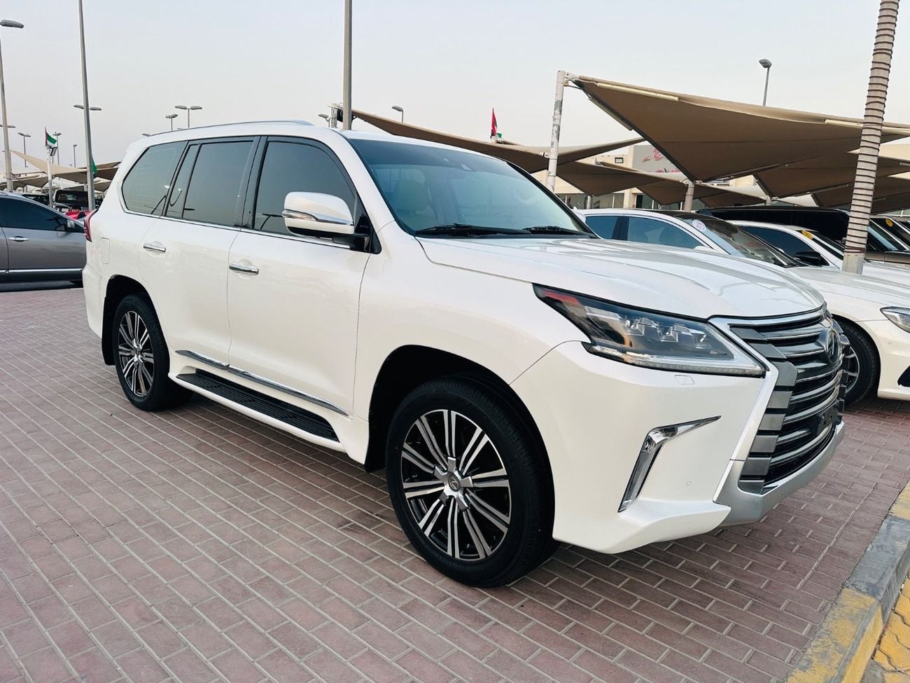 Lexus LX 570