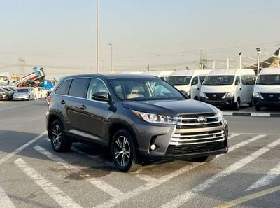 Toyota Highlander LE (NON GCC) 2019 Toyota Highlander Mid Option 2.7L V4 - Rear Camera - Leather SEATS