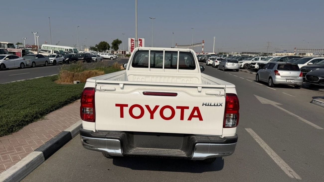 Toyota Hilux Hilux SC 2.7 MT 2026 basic 4x4