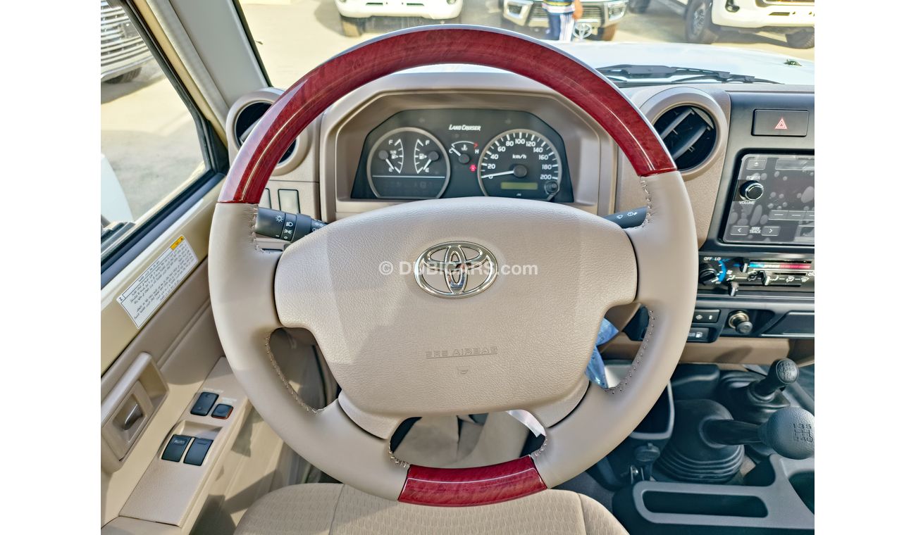 تويوتا لاند كروزر 70 4.5L DIESEL V8, FULL OPTION (CODE # 4563)
