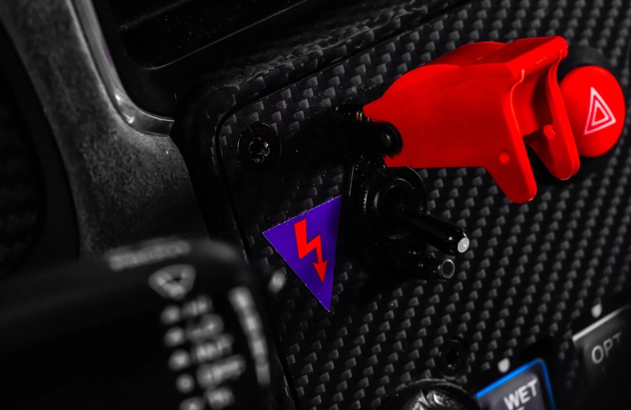 Porsche 911 3.8L F-6 Twin-Turbocharged Engine