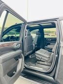 Chevrolet Suburban LT 5.3L 4WD