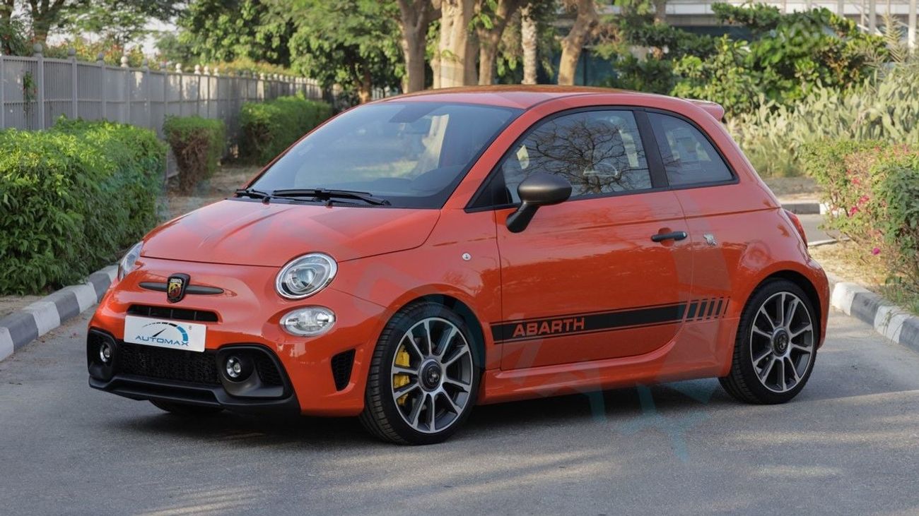 Abarth 695 (For Export , НА ЭКСПОРТ) TURISMO 1.4 TURBOCHARGED 2024 GCC Без пробега
