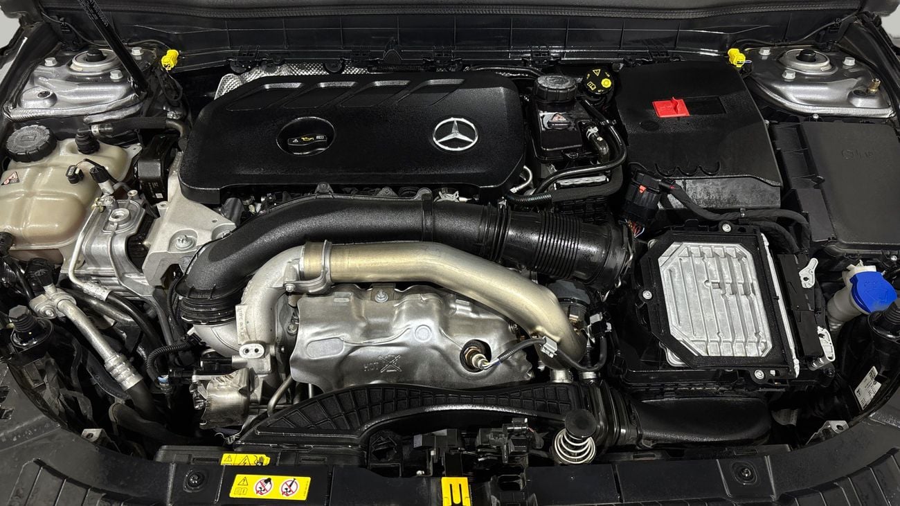 Mercedes Benz GLB250 2025 | AED 2279/Month | 0 DP | 30 Day Return | Warranty