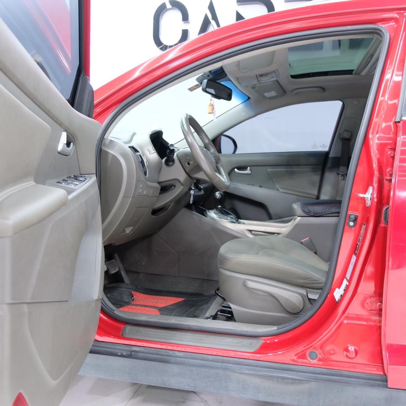 Kia Sportage EX Top KIA SPORTAGE 2015-2.4L-AWD-GCC-Car is in Excellent Condition-Partial Service from Agency-No M