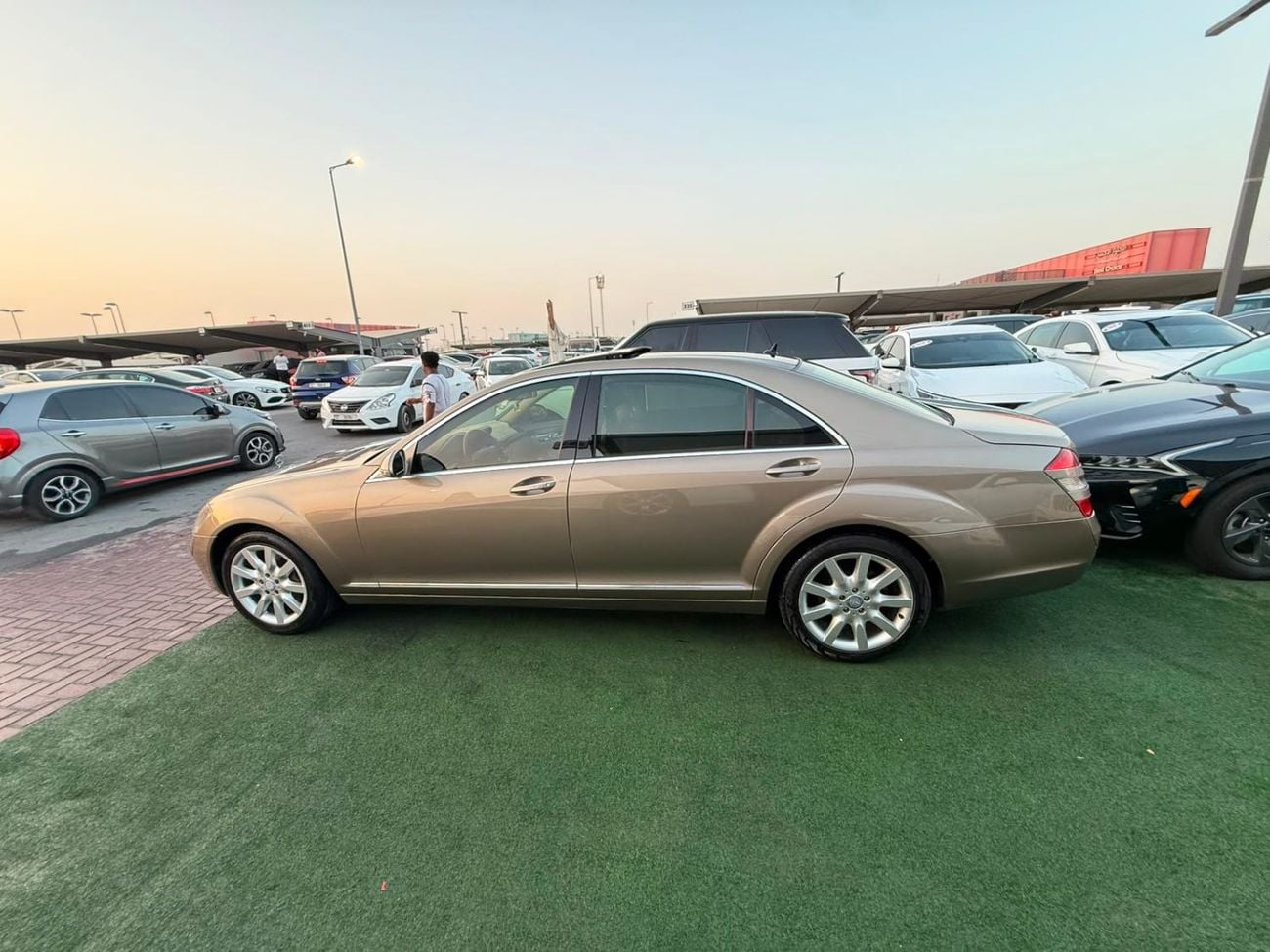 Mercedes Benz S350 LWB Panoramic sunroof, first owner