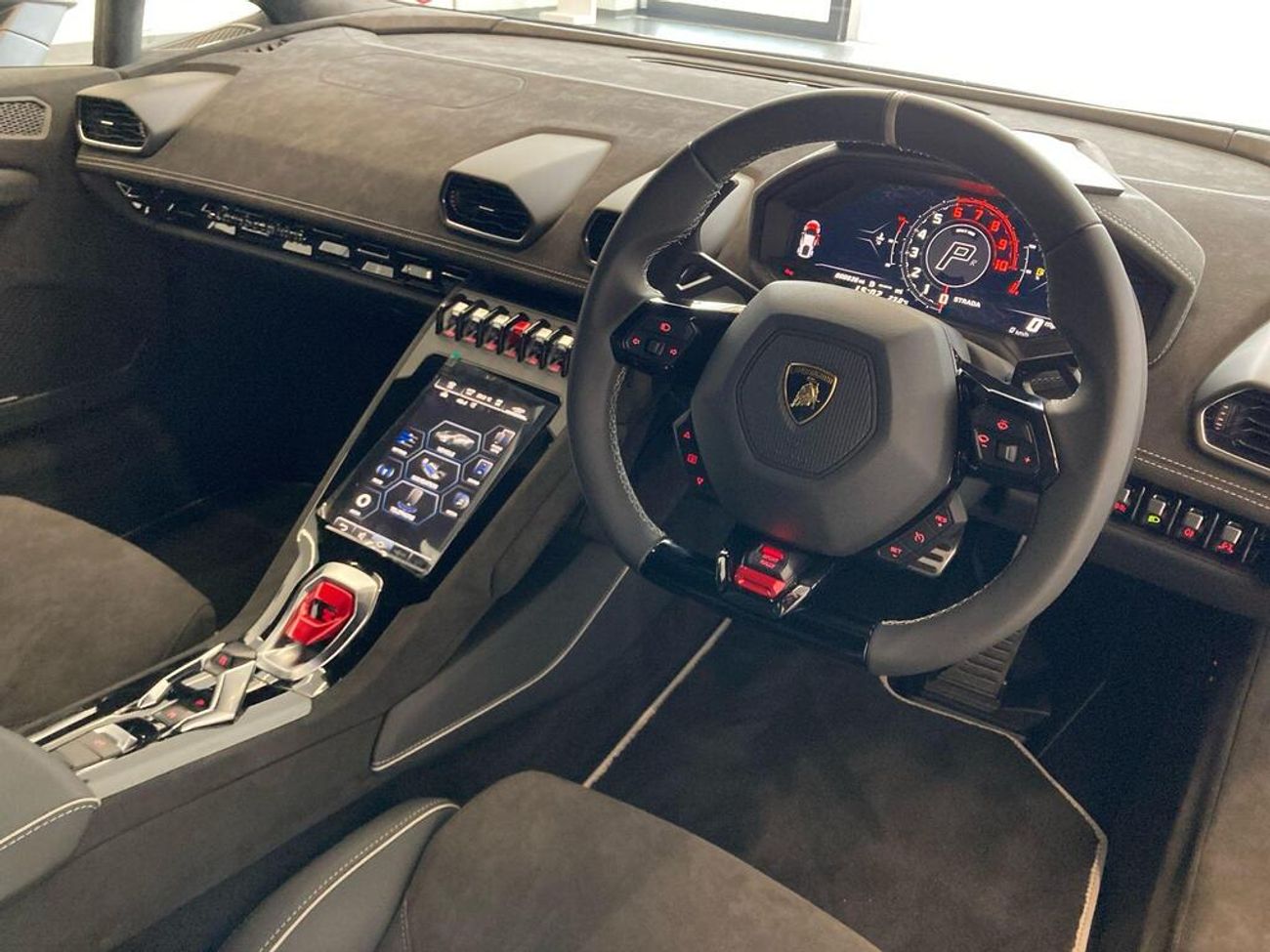 Lamborghini Huracan STERRATO 5.2L V10 5.2 V10 Sterrato LDF 4WD Euro 6 (s/s) 2dr (EXPORT ONLY)