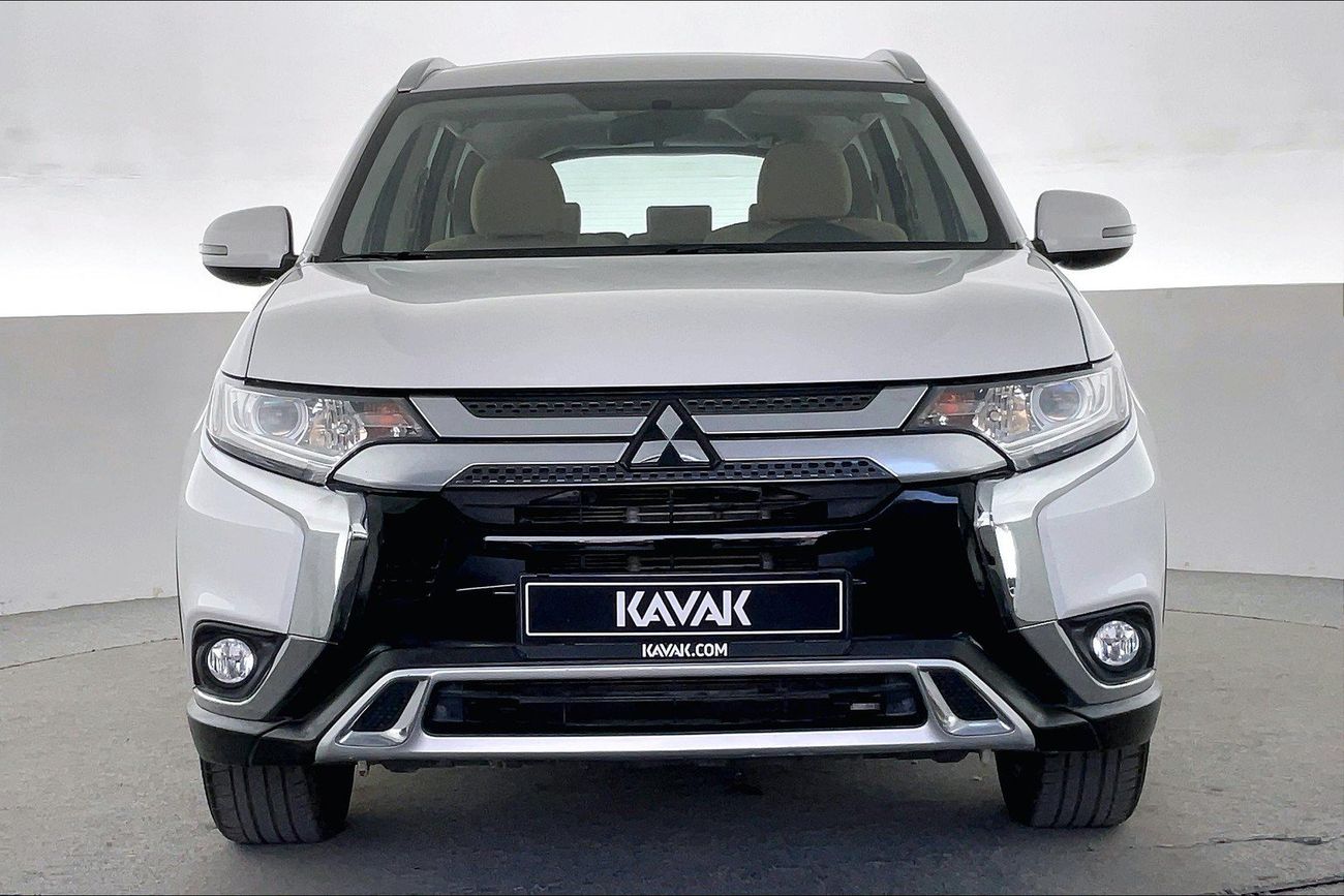 Mitsubishi Outlander GLX Basic | National Day Celebration | Guaranteed Warranty | 0 Down Payment