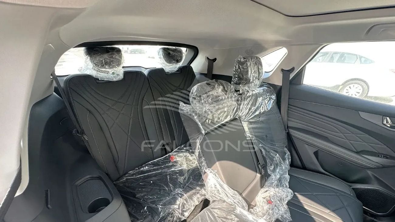 كايي X7 LIMITED Kaiyi X7 1.6T Flagship VERSION 7 SEATS AT 2026 • Petrol • Automatic