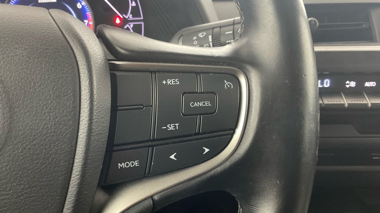 لكزس UX 200 Premier | upto AED 20,000 Ramadan Discount | شامل الضمان | 0 ﺪﻔﻋﺓ ﺃﻮﻟﻯ