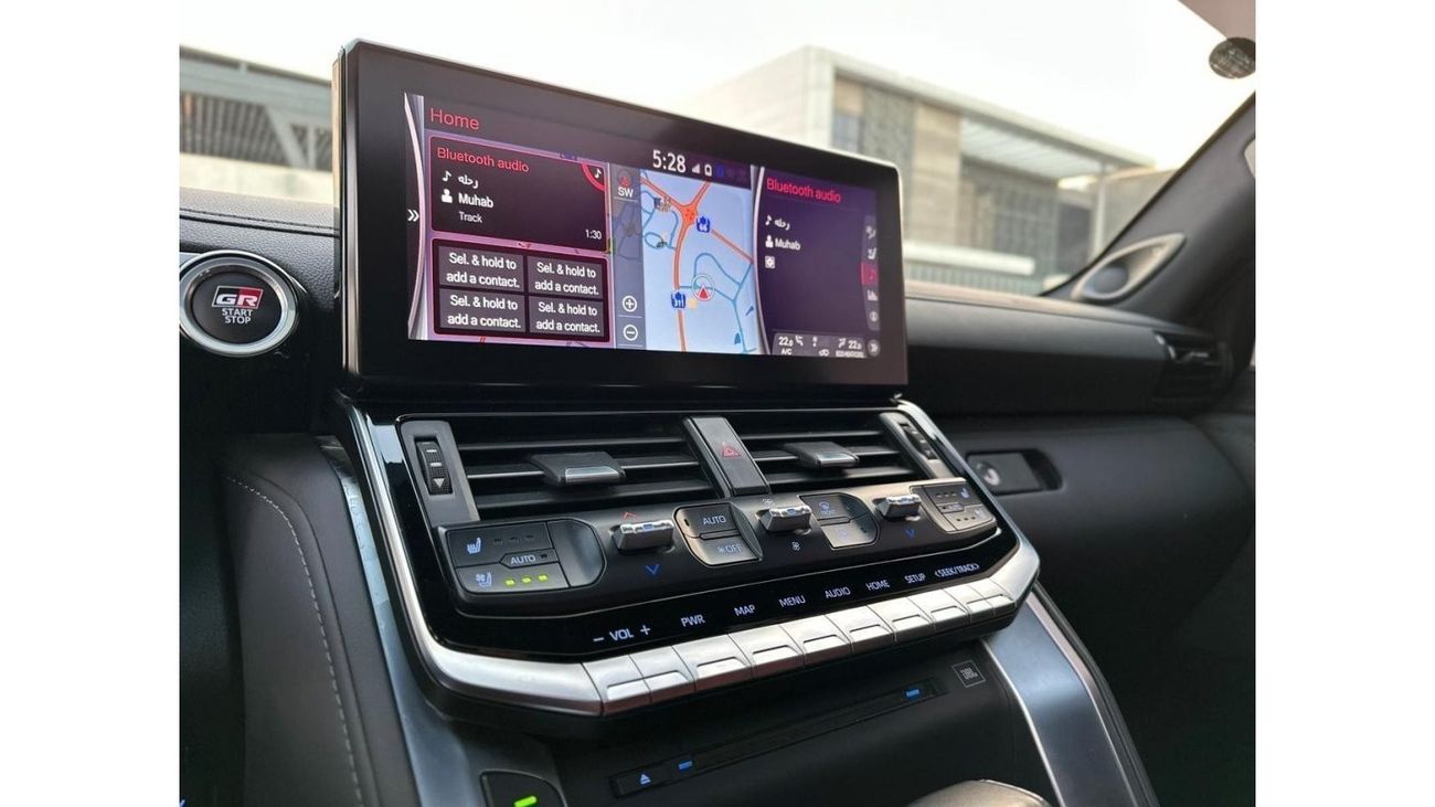 Toyota Land Cruiser GR-S TOYOTA LAND CRUISER GR MODEL 2022 GCC SPECS UNDER WARANTY + SERVICE CONTRACT NO ACCIDENT OR PAI