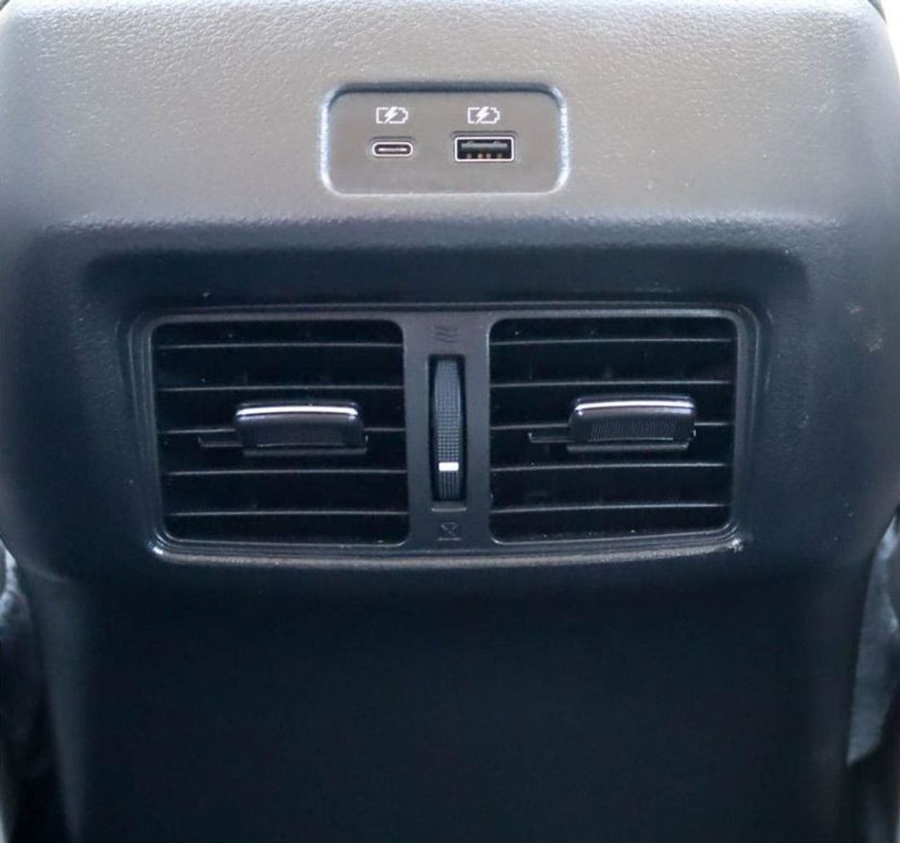 نيسان إكستيرا SE 2.5L FWD Nissan x-terra 2.5L 2022 SE GCC accident-free in excellent condition 1264 P.M