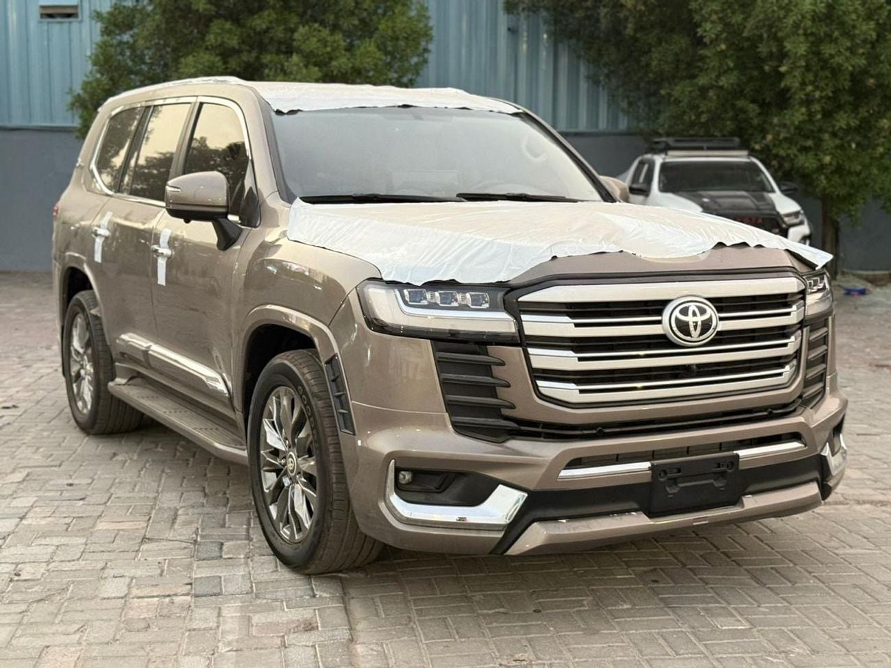 Toyota Land Cruiser GXR 4.6L