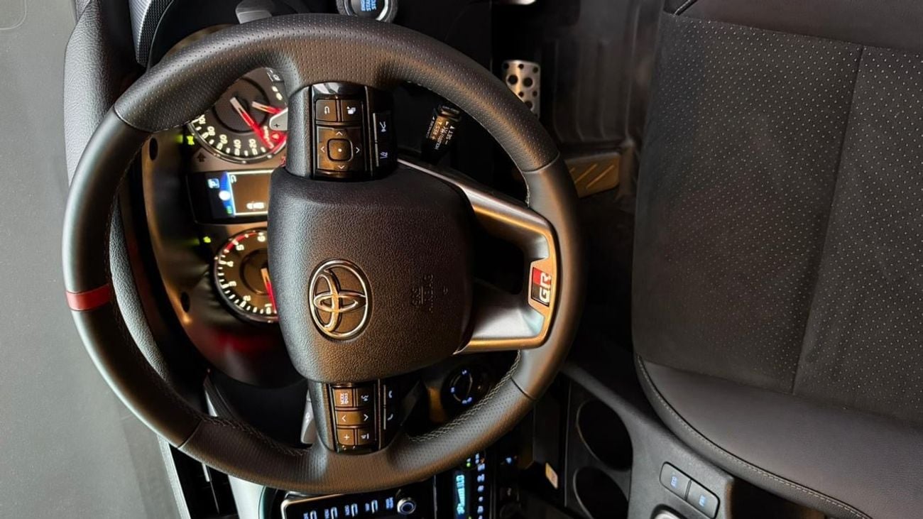 Toyota Hilux GR Sport 2.8L