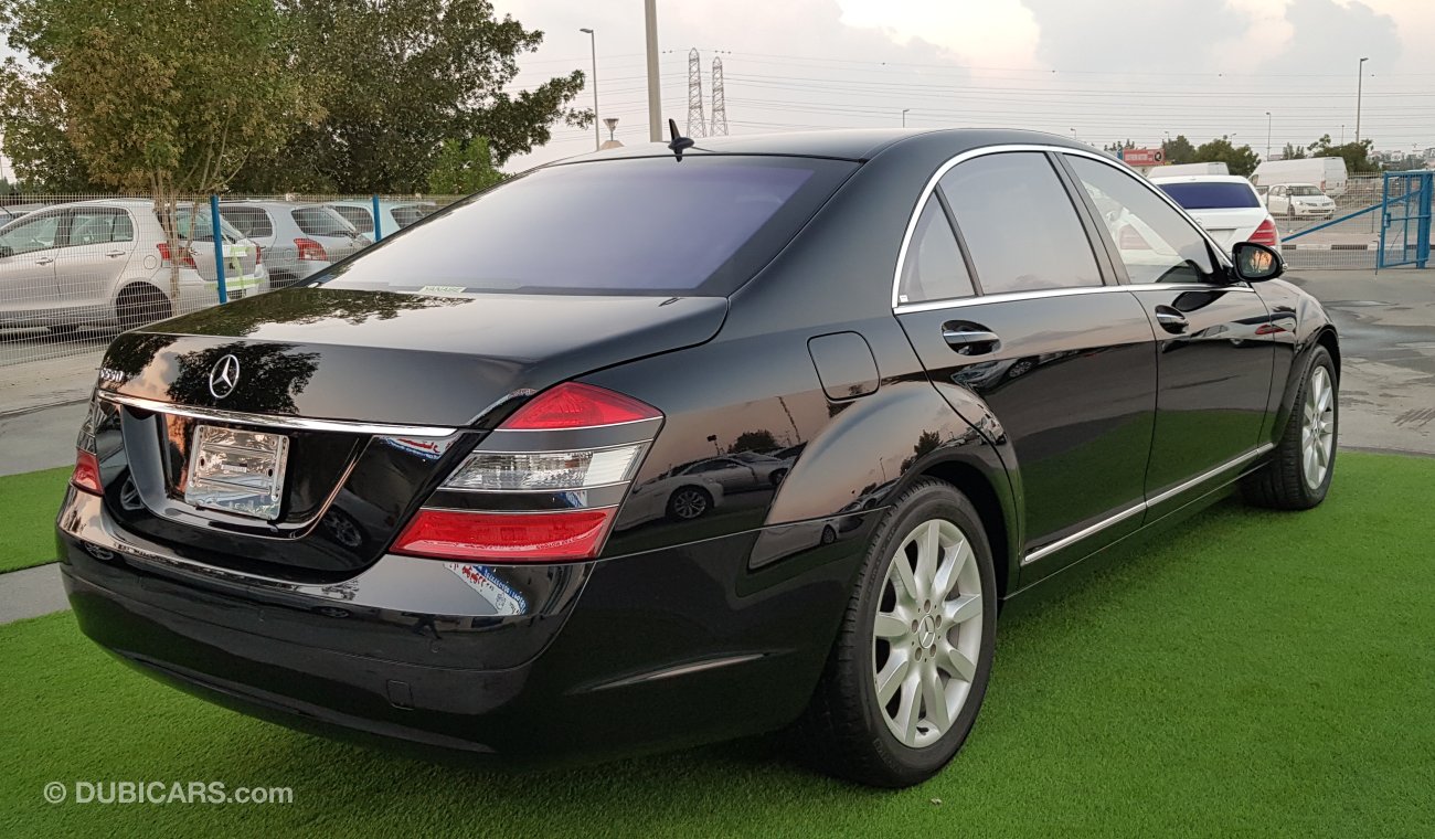 Mercedes-Benz S 550 Japan imported - Very clean car free accident 77000 km only