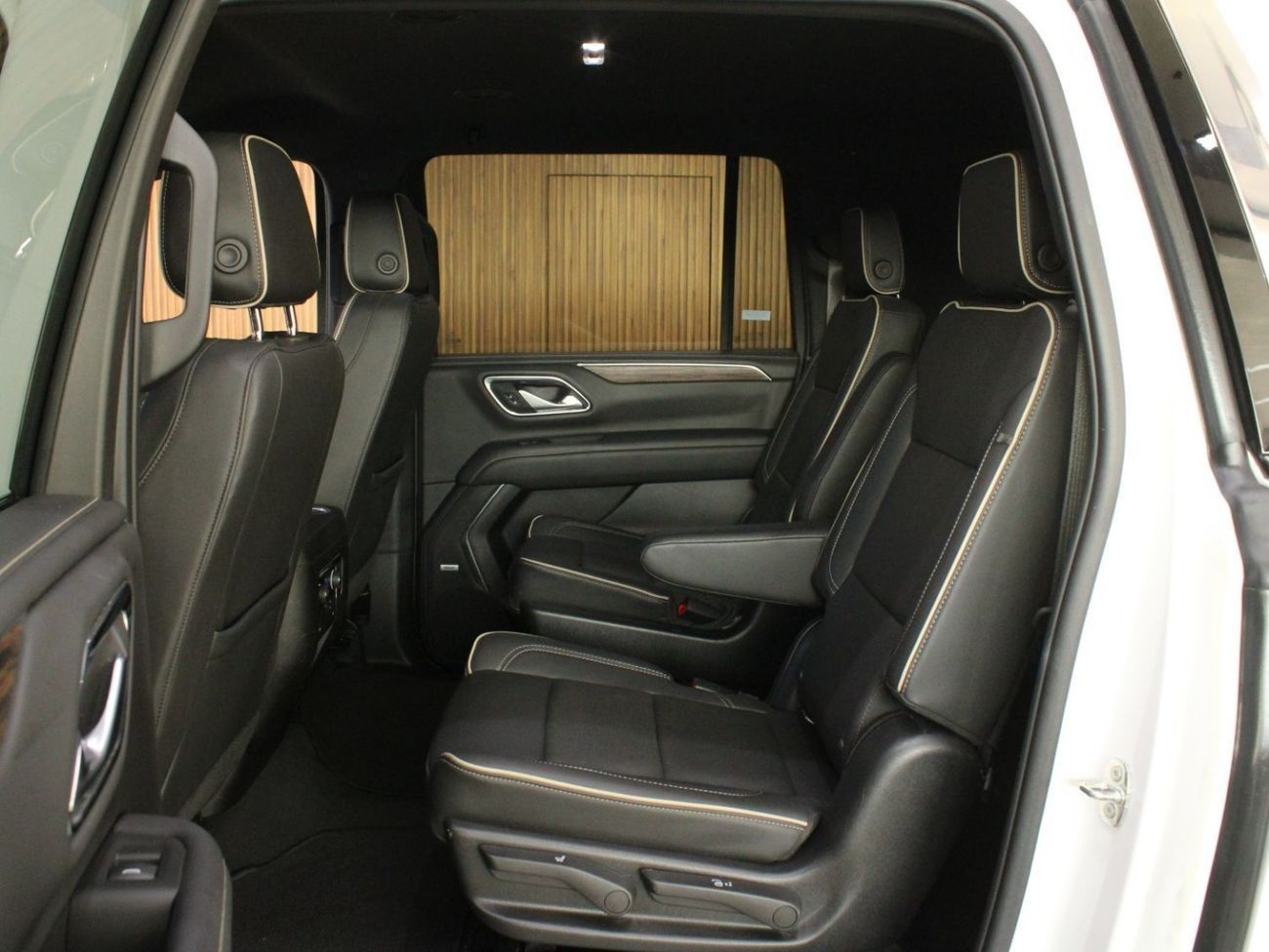 Chevrolet Suburban Premier 5.3L Premier | VIP Seats