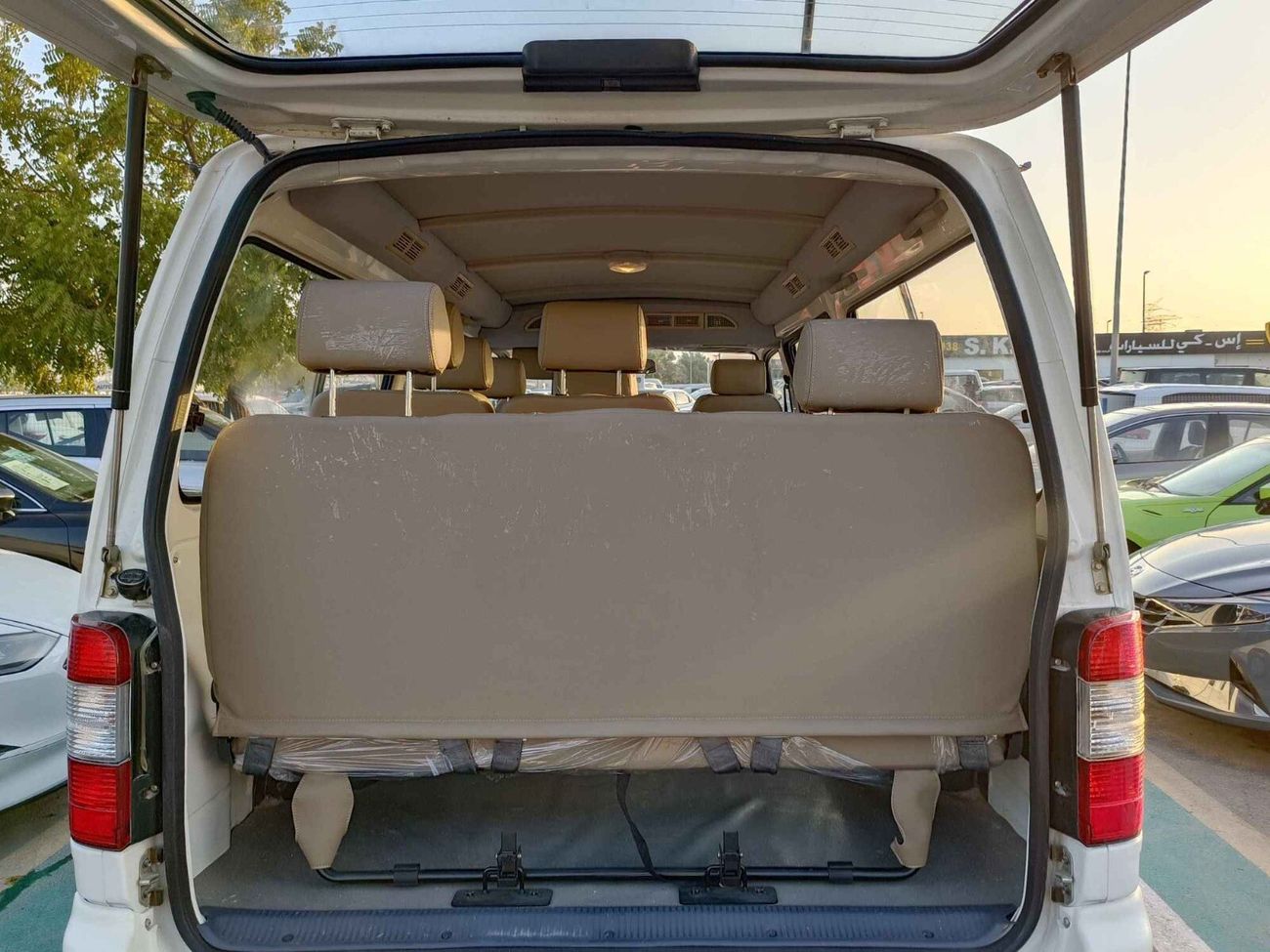 غولدن دراغون XML6502E 2.2L Petrol, M/T, 14 Seats, Code#6132