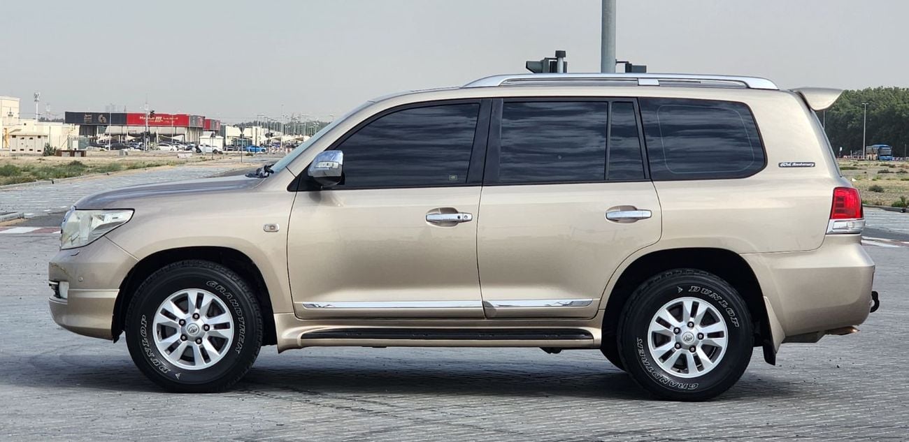 تويوتا لاند كروزر GX.R V6