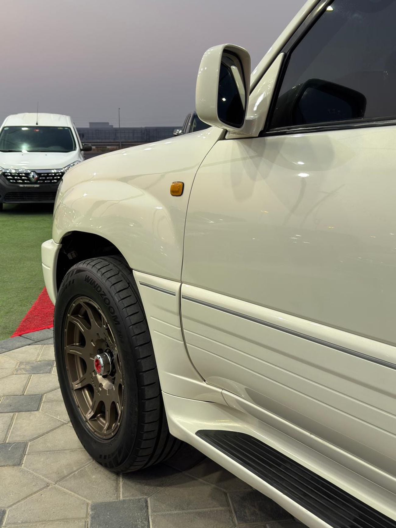 Lexus LX 450