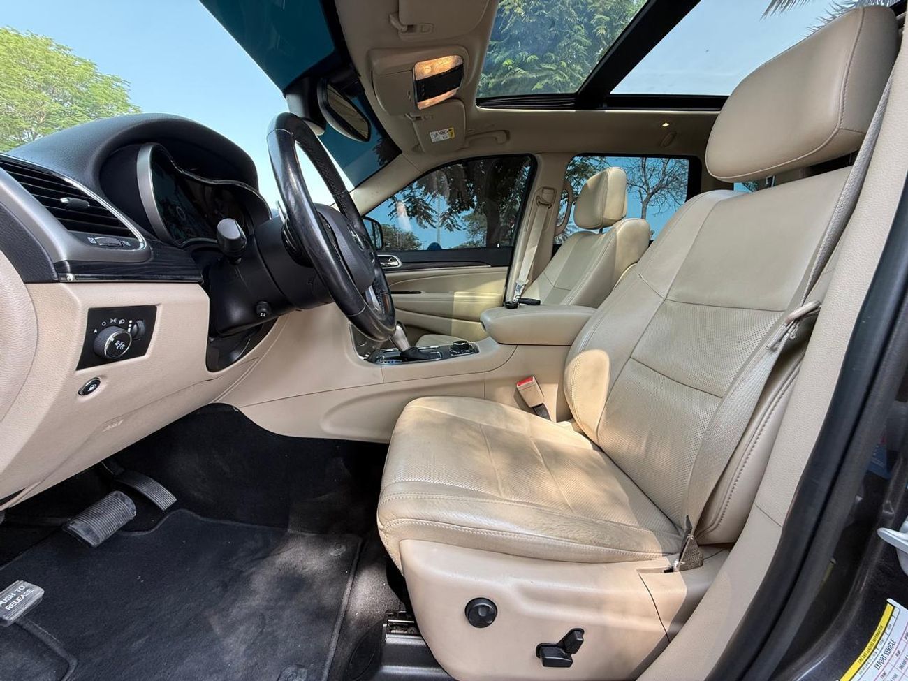 جيب جراند شيروكي Limited 3.6L