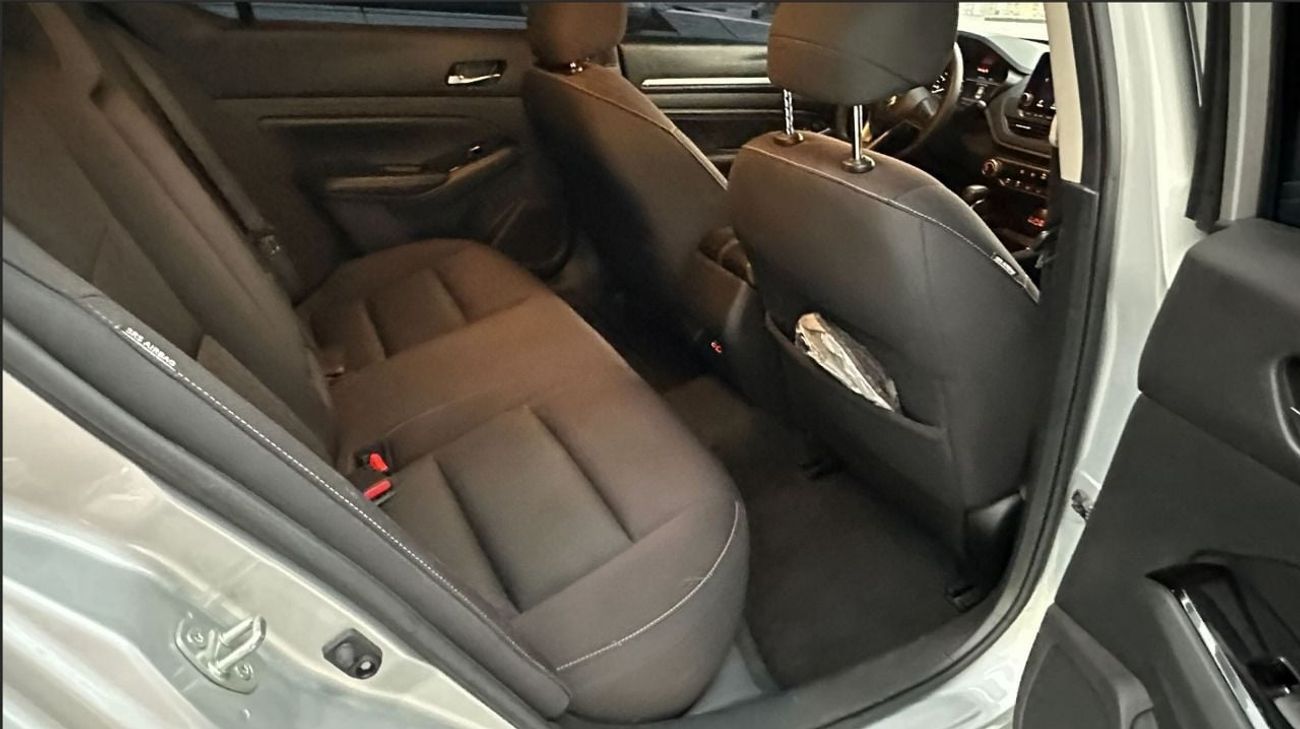 Nissan Altima SV 2.5L