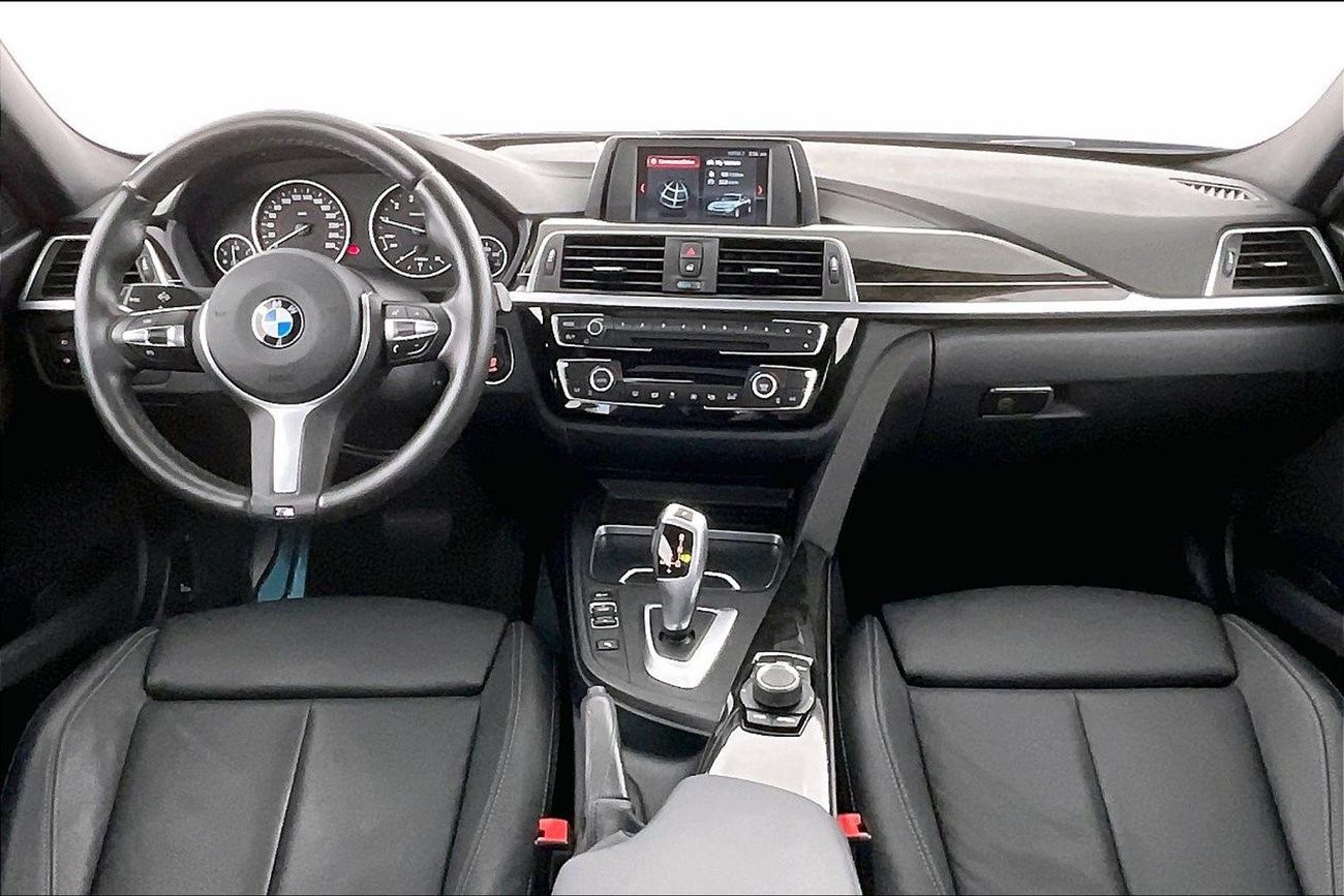 BMW 318i M Sport| 1 year free warranty | Exclusive Eid offer