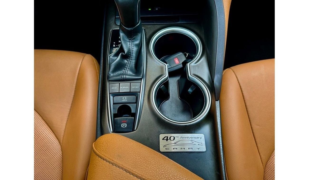 تويوتا كامري CAMRY 2023 40 Anniversary Edition,panoramic,GCC TOP OF RANGE
