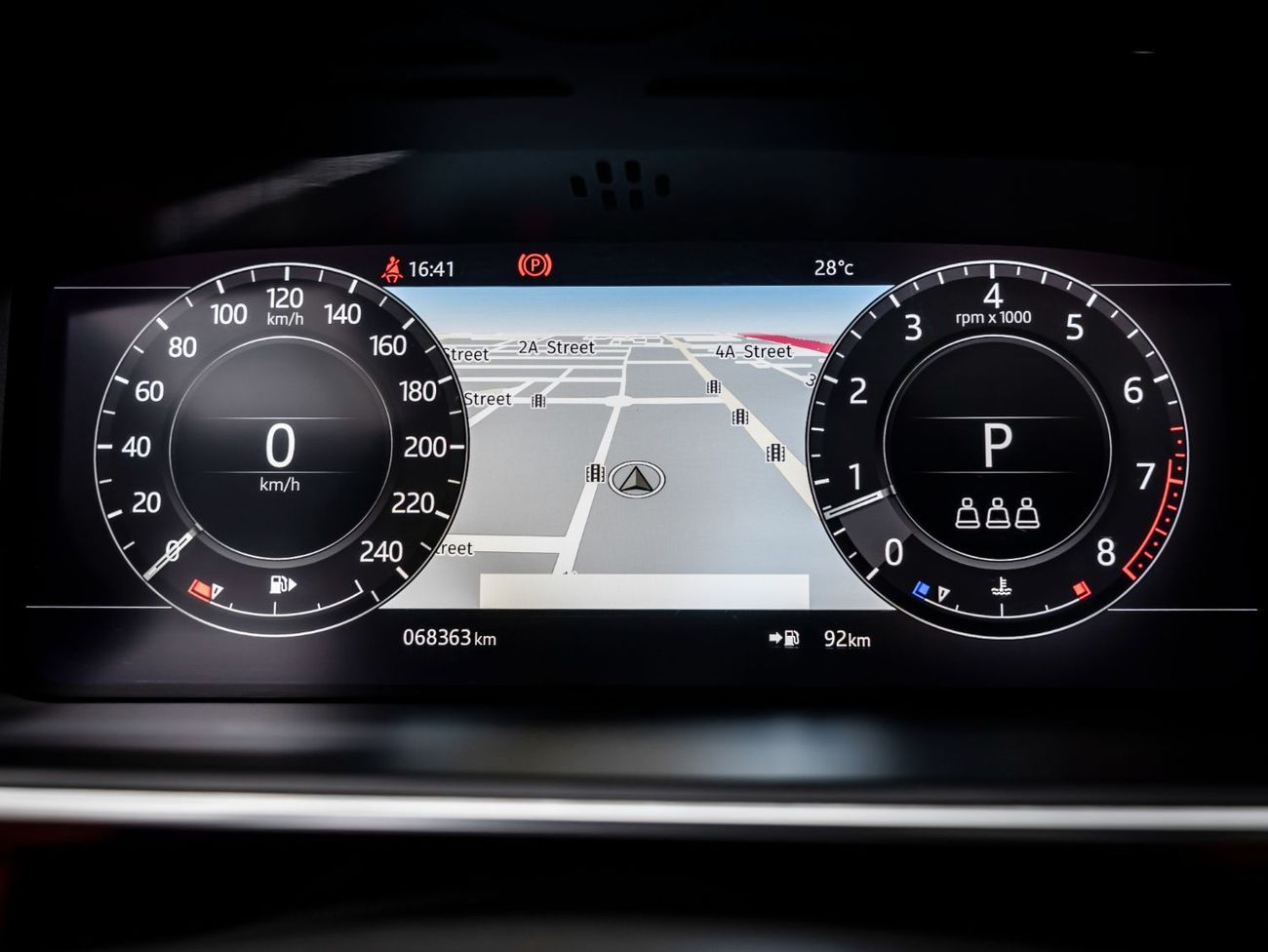 Land Rover Range Rover Sport HSE 3.0L (340 HP) 2022 Range Rover Sport, 2027 Land Rover Warranty + Service Contract, Low KMs, GCC