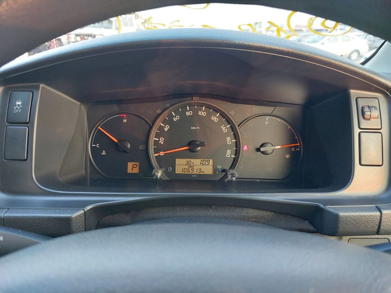 Toyota Hiace TOYOTA HIACE VAN RHD 2017 MODEL 2.7 L PETROL AUTOMATIC(PM80878)