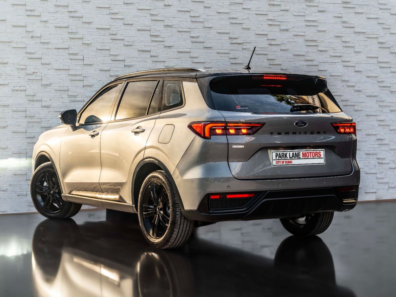 فورد تيريتوري Dark Edition