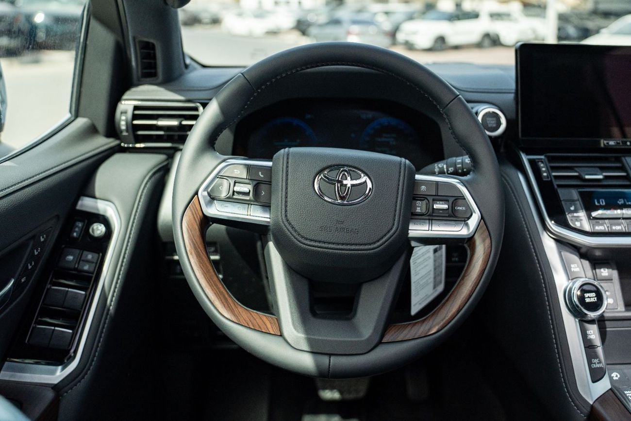 تويوتا لاند كروزر 2026 Toyota Land Cruiser GXR (4.0L V6)