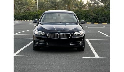 BMW 520i Exclusive MODEL 2015 GCC CAR PERFECT CONDITION INSIDE AND OUTSIDE SUN ROOF LEATHER SEATS