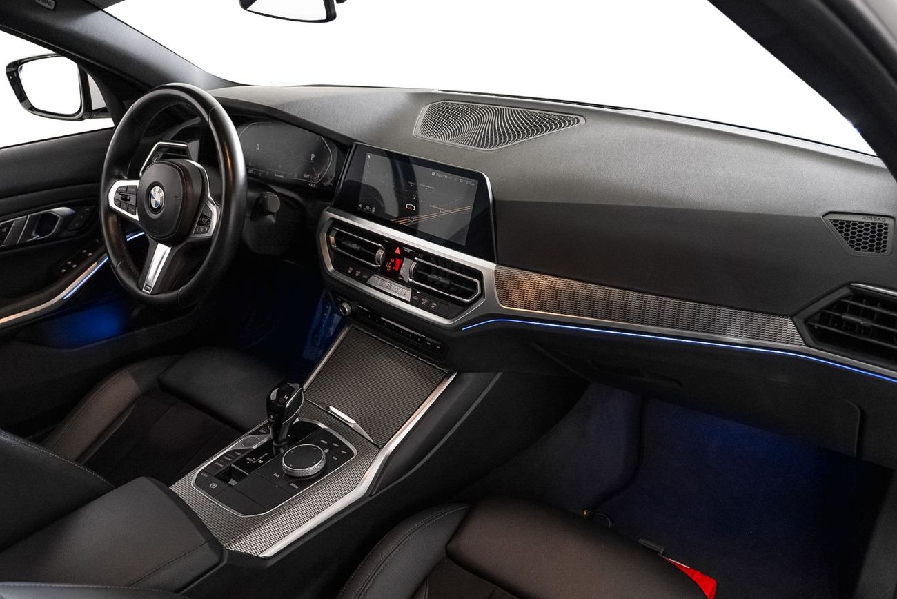 بي أم دبليو 330i M Sport 2.0L (255 HP)