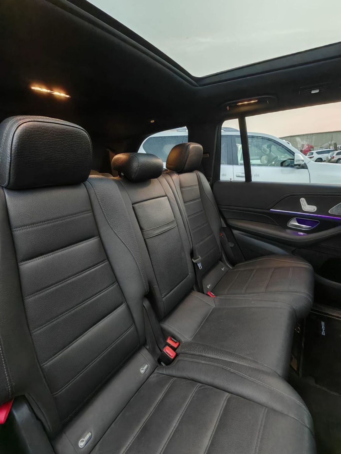 مرسيدس بنز GLS 400