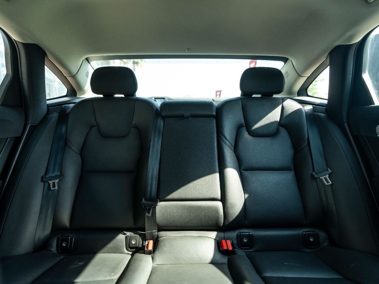 فولفو S90 B5 2.0T Powertrain