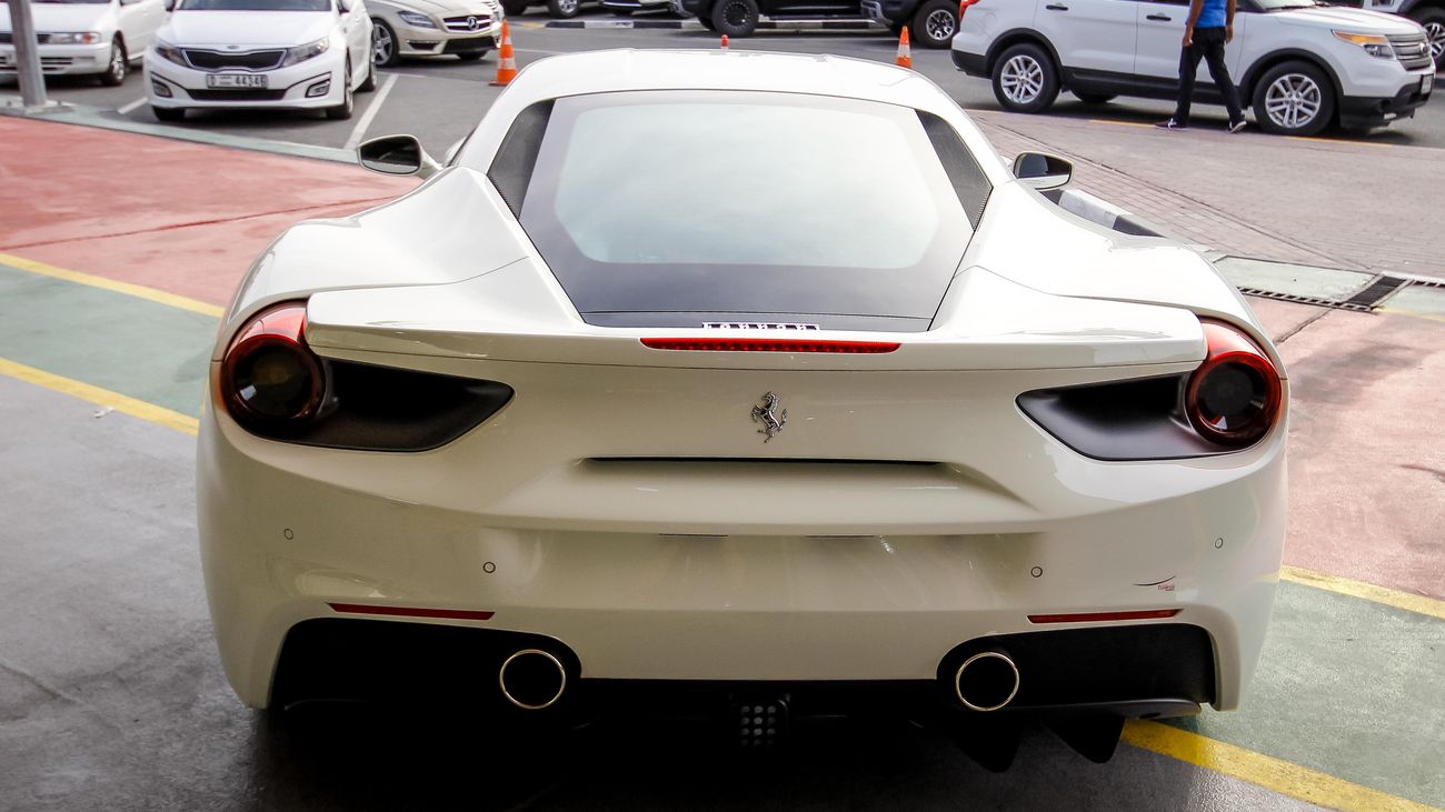 مستعملة فيراري 488 GTB 2016 للبيع في دبي - 103573