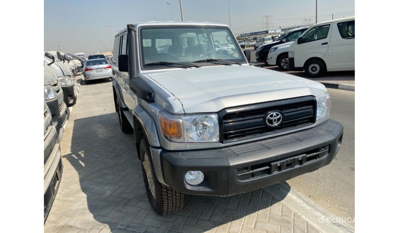 Mitsubishi Canter Van Full option 0km