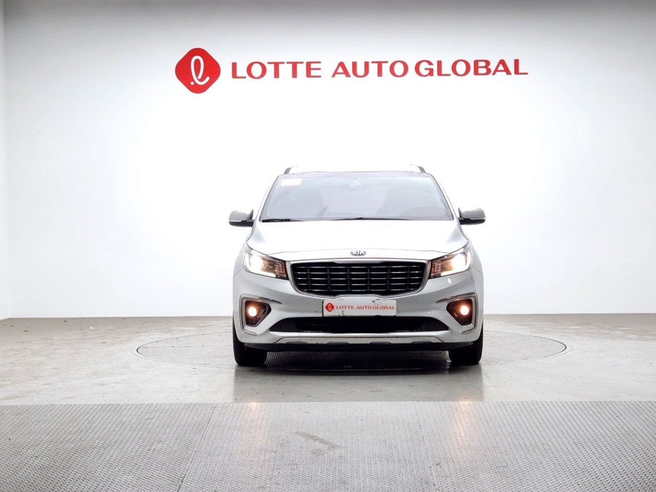 كيا كارنيفال THE NEW CARNIVAL (D) 2.2 Luxuary 9 seats