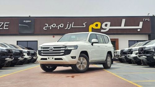 تويوتا لاند كروزر GXR WHITE-BLACK ELECTRIC DRIVER SEATS