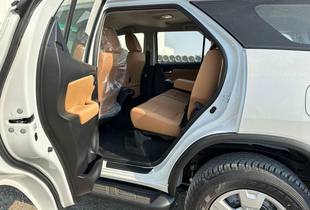 Toyota Fortuner 2025 Toyota Fortuner 4x4 2.4L Diesel AT