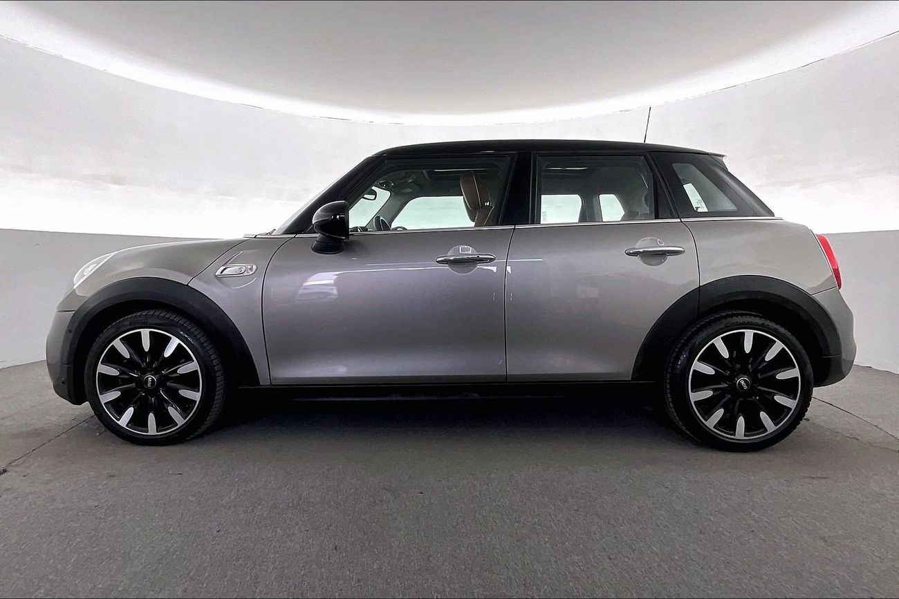 ميني كوبر إس Standard | National Day Celebration | شامل الضمان | 0 ﺪﻔﻋﺓ ﺃﻮﻟﻯ