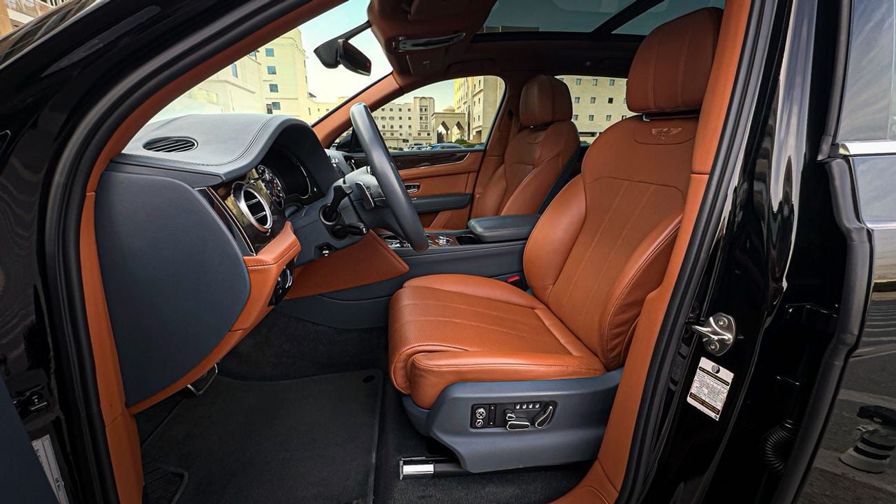 بنتلي بينتايجا Bentayga 4.0T