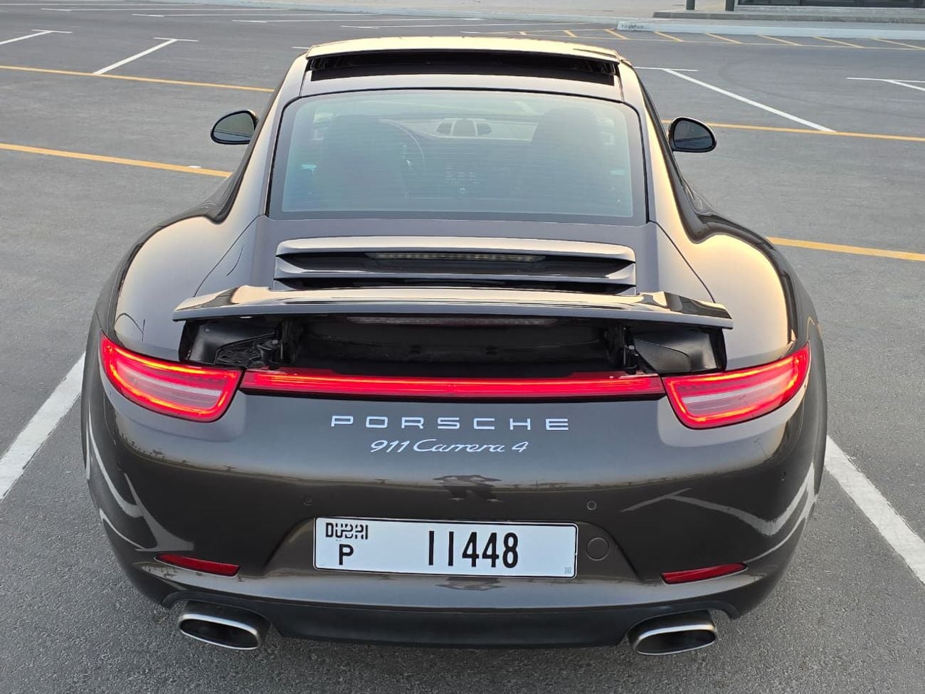بورش 911 CARRERA