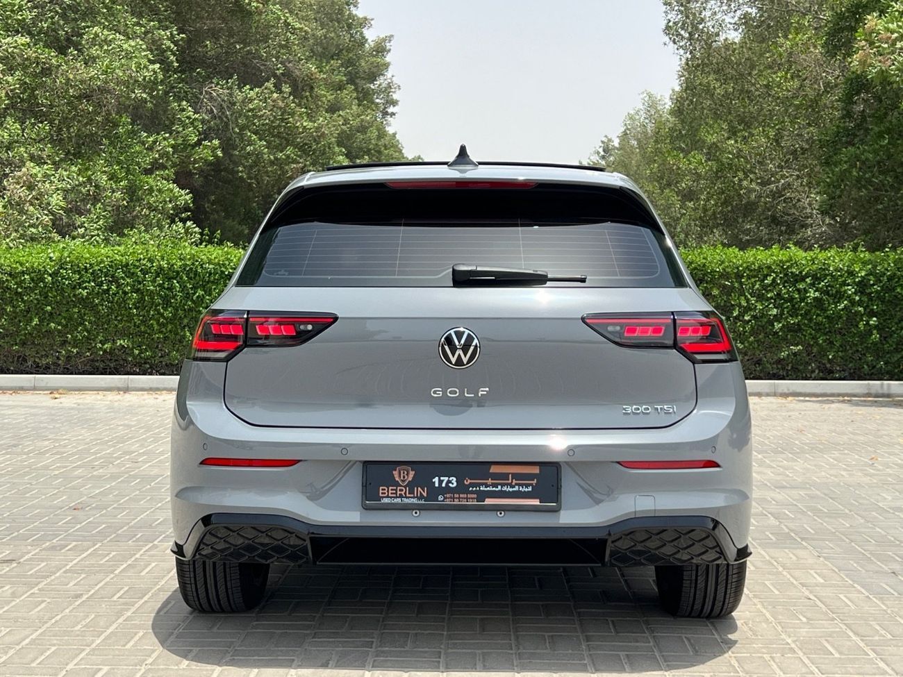 فولكس واجن جولف ار Base 2.0T