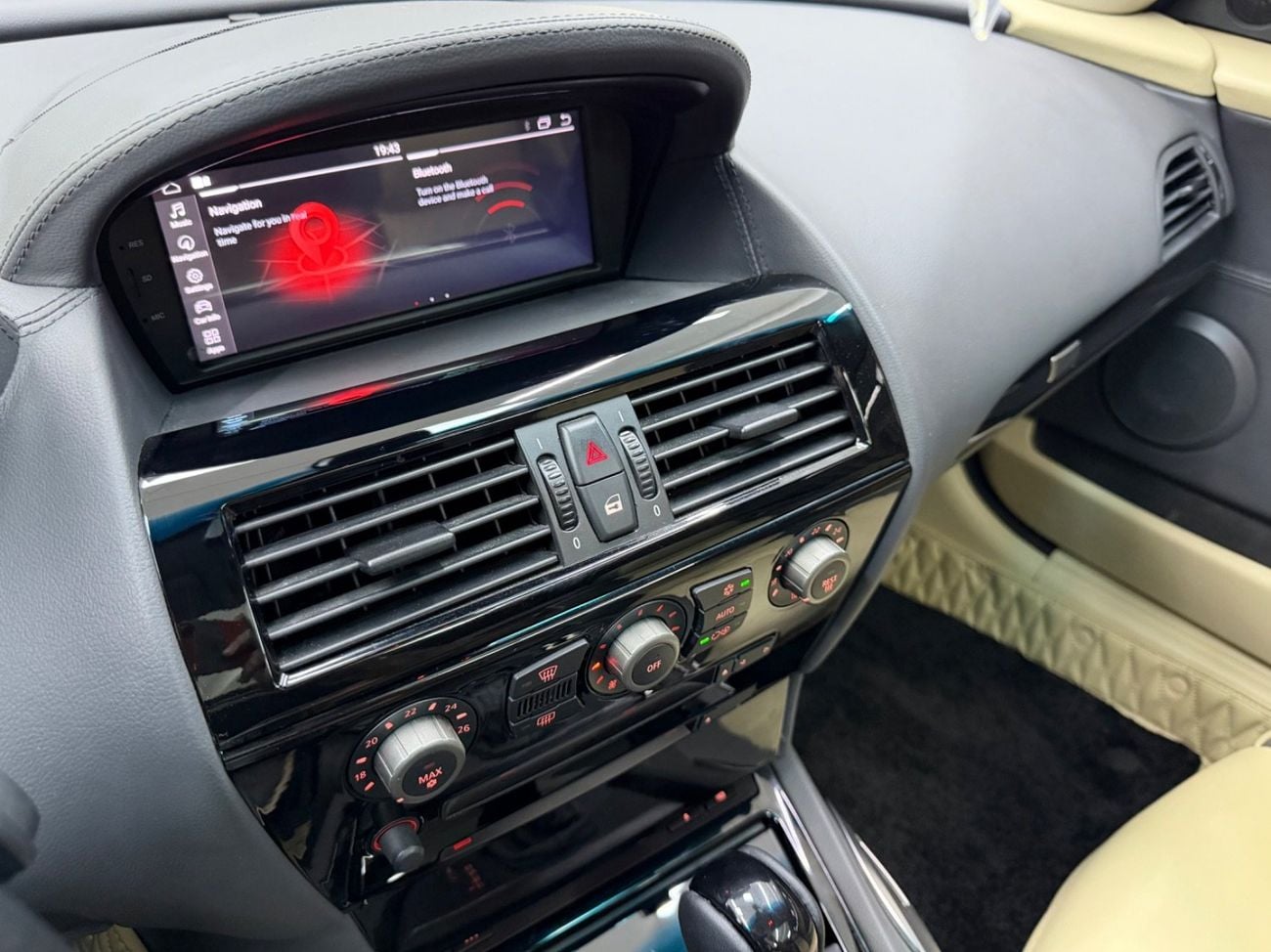 بي أم دبليو 645i Perfect condition .. V8 ..